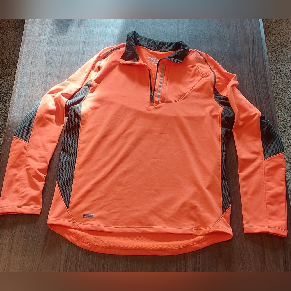 Saucony orange Pullover running long sleeve
